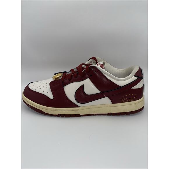 Nike Dunk Low SE Women's Size 11 Sail/Team Red-Black-Muslin MMXXIII RARE! - Picture 1 of 15